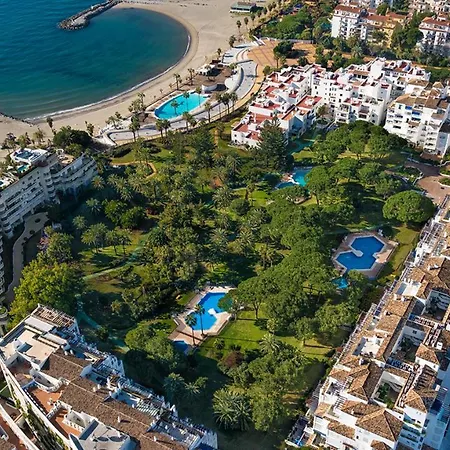 Large In Playas Del Duque Marbella